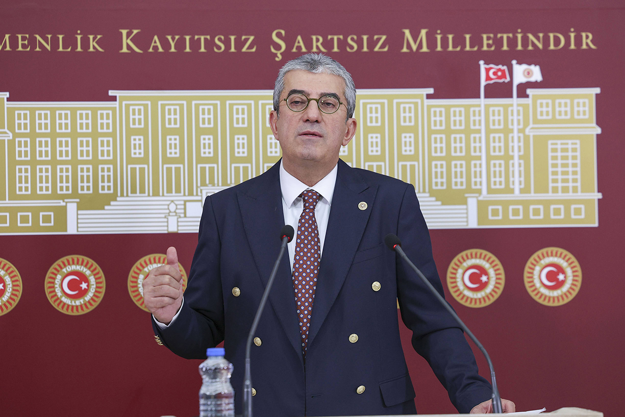 Türkiye Yaptıklarınızı Unutmayacak, Unutturamayacaksınız!